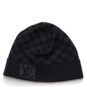 sale! Louis Vuitton Damier beanie hat